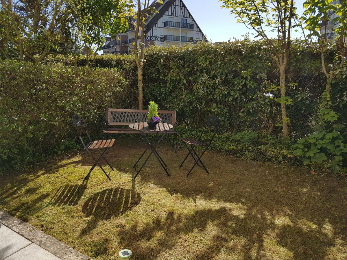 Apartament Studio Fleur Marine Cabourg Zewnętrze zdjęcie